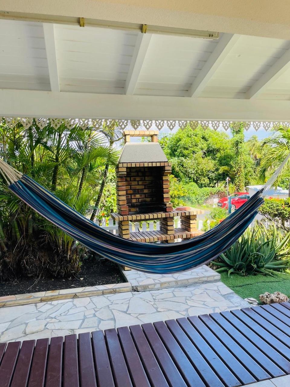 L'hibiscus T2, plage privée, terrasse, barbecue Saint-Francois  Esterno foto